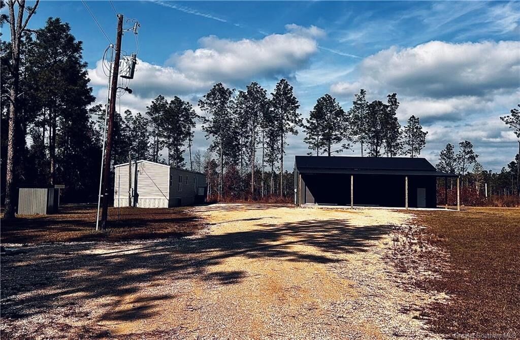 Property Photo: 370 N Smokey Cove Rd Road LA 70660