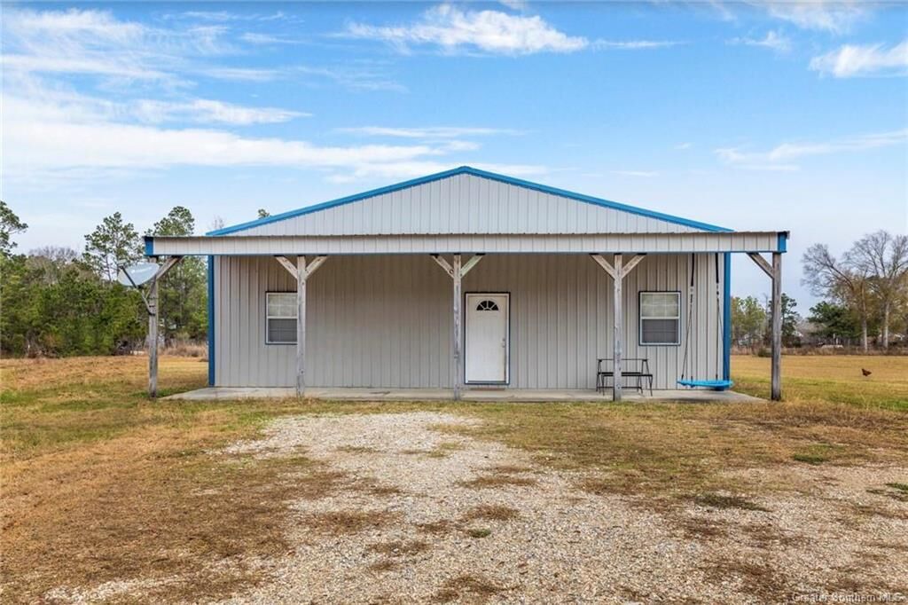 Property Photo: 3900 Hecker Road LA 70647