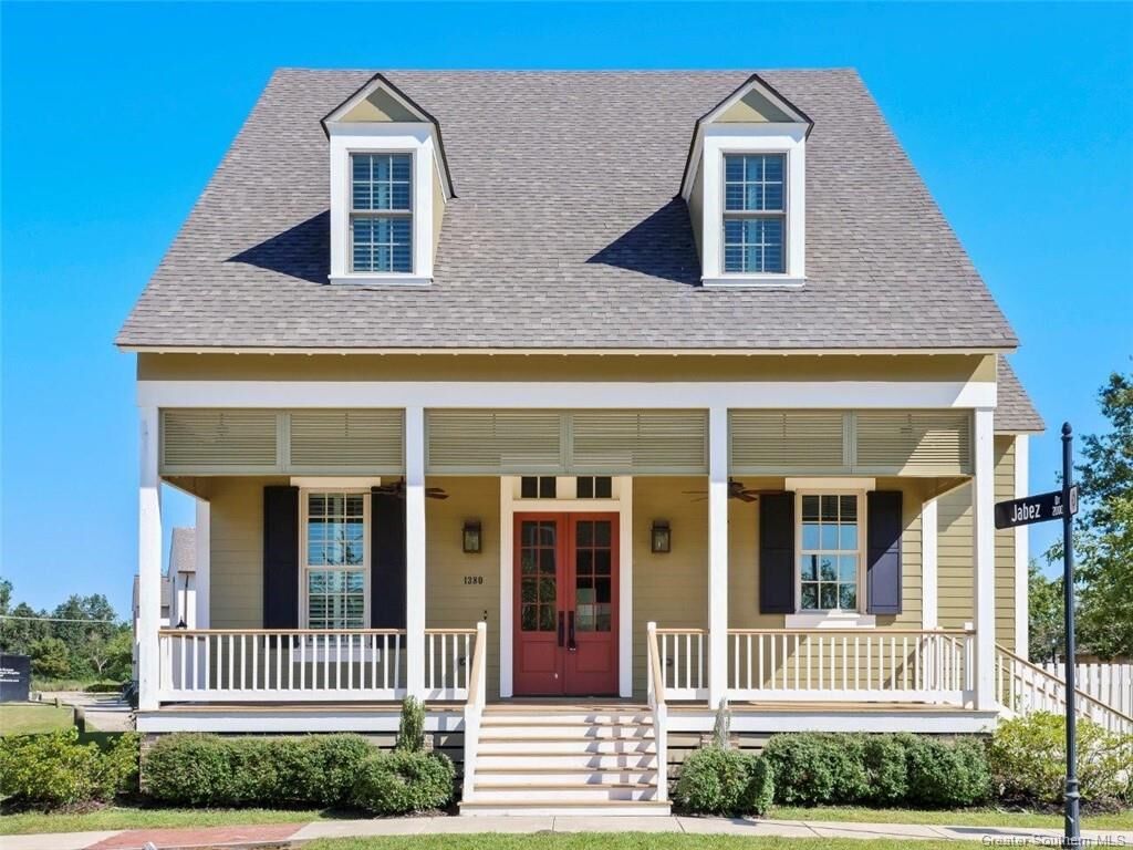 Property Photo: 1380 William Street LA 70601