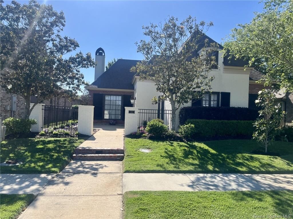 Property Photo: 5818 Shining Way LA 70605