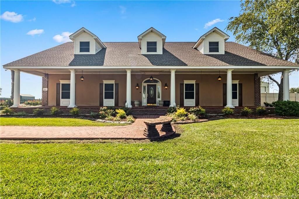 Property Photo: 303 Casey Street LA 70648