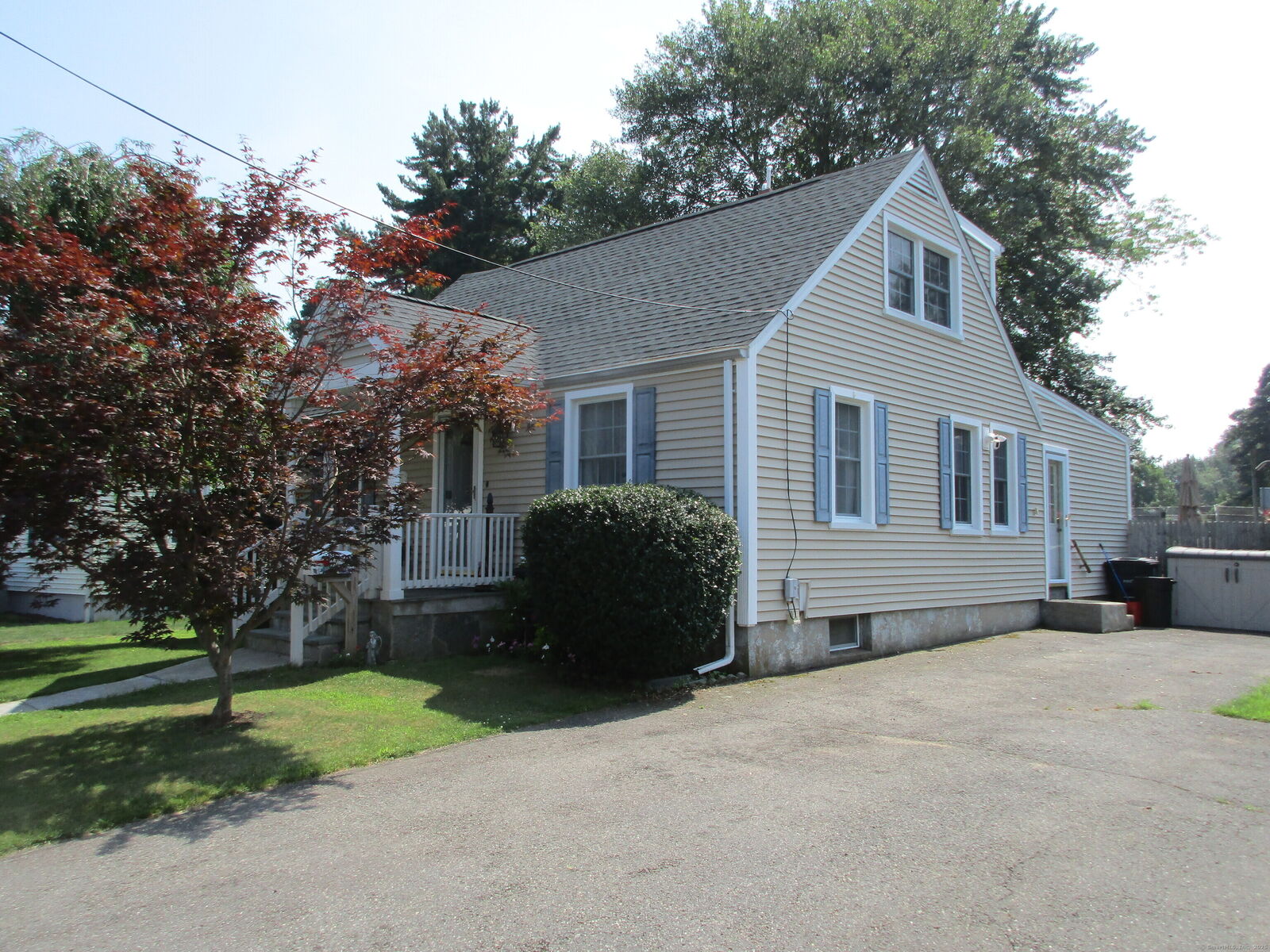 Property Photo: 18 Harkness Drive CT 06460