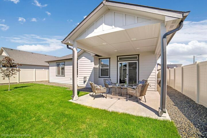 Property Photo: 1462 W 67th Ave Lot 3 Block 3 - Hudson WA 99224