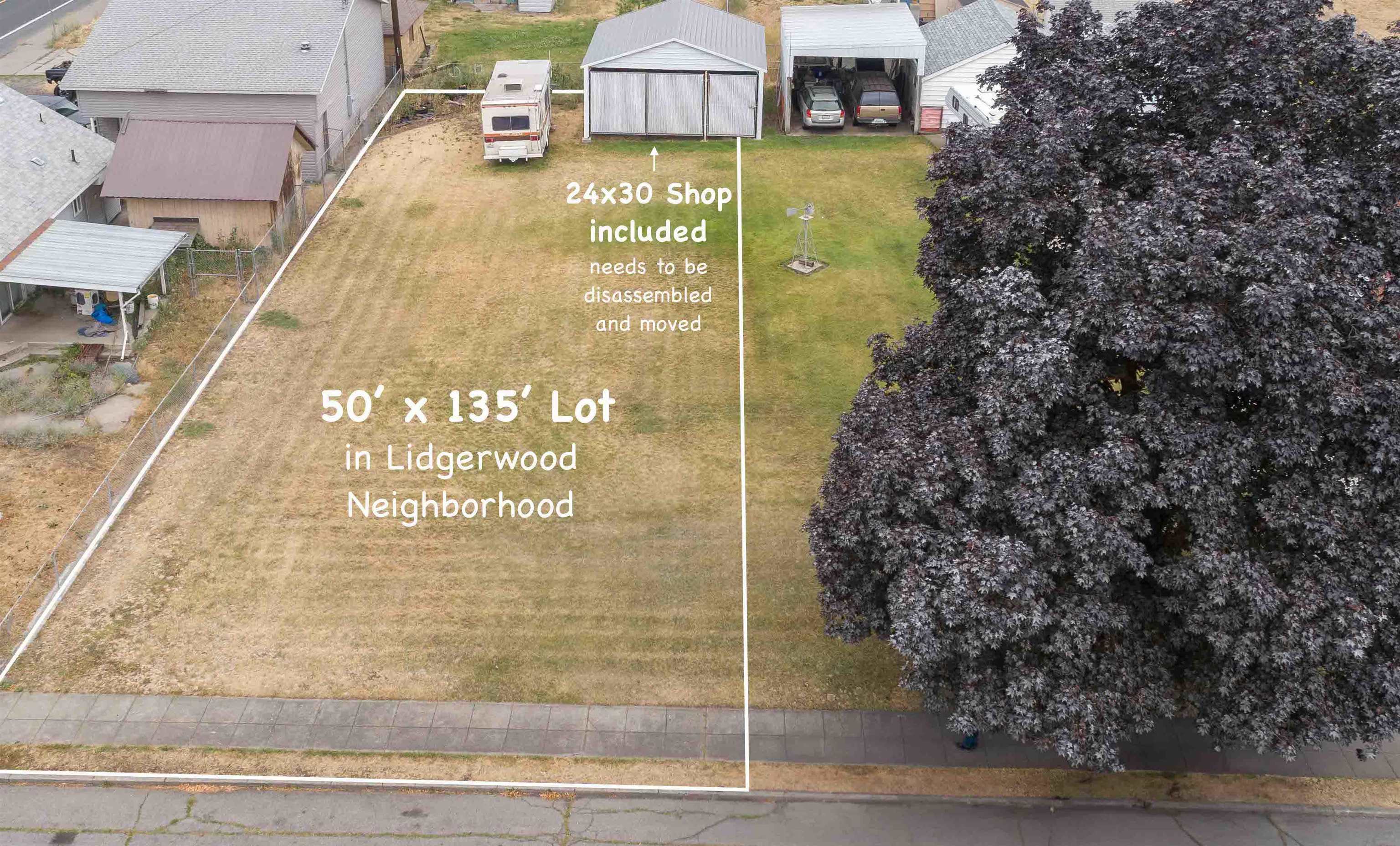Property Photo: 2020 E Heroy Ave WA 99207