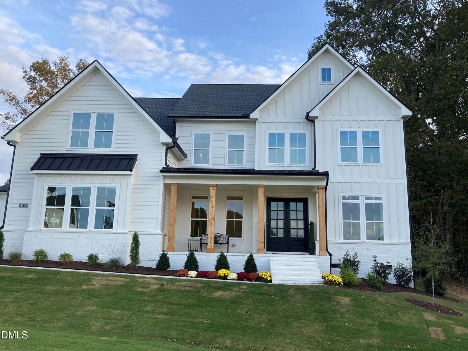 Property Photo:  6309 Granary Farm Lane  NC 27526 