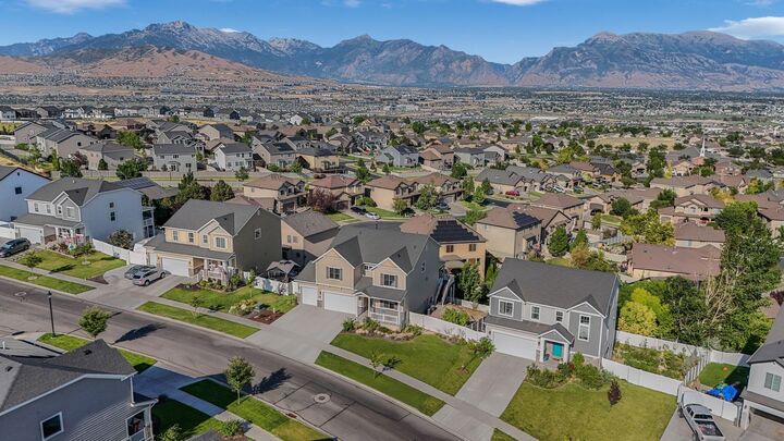 Property Photo:  2292 N Elderberry Drive Dr  UT 84045