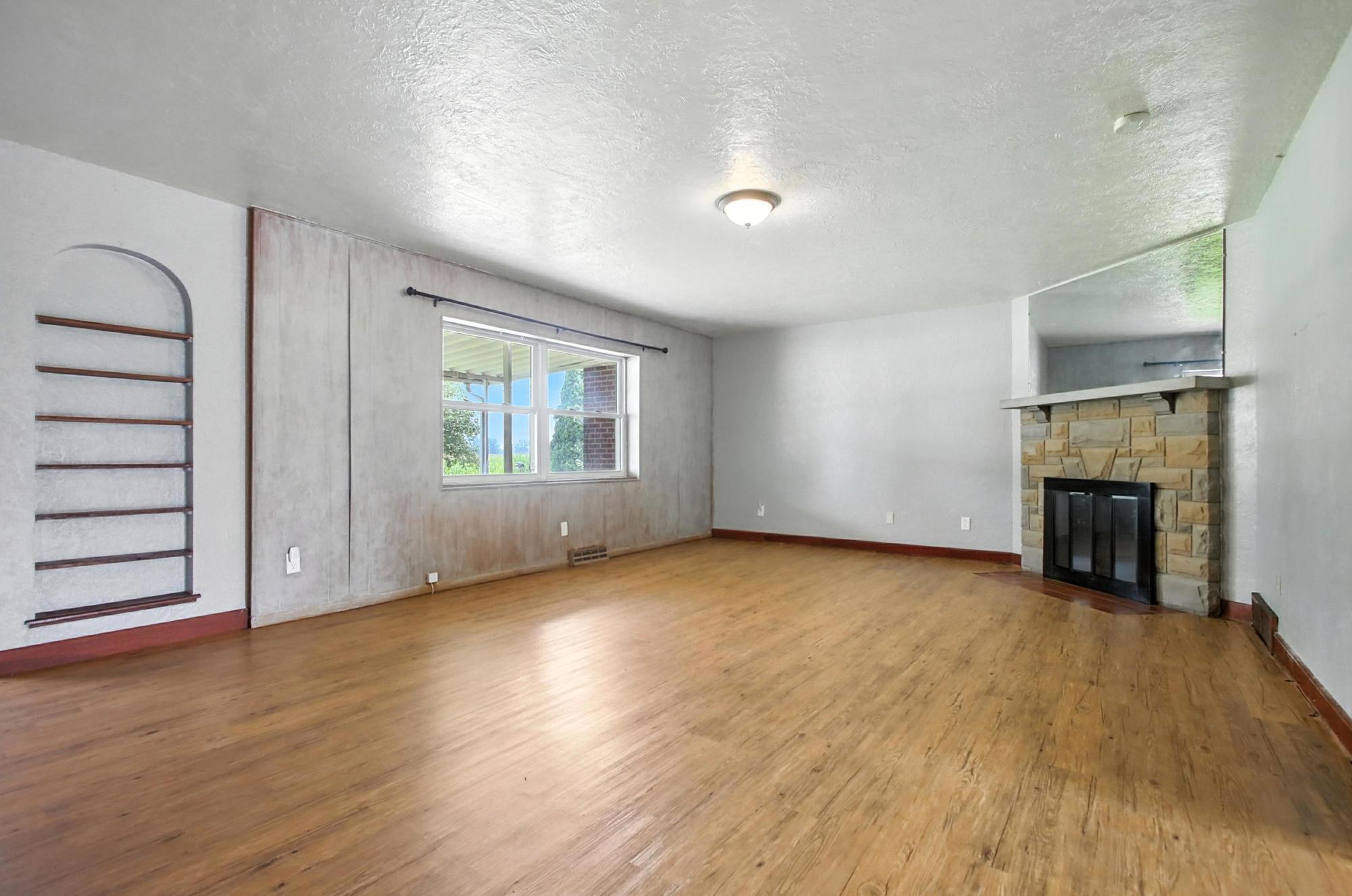 Property Photo: 2855 Springfield Jamestown Road OH 45502