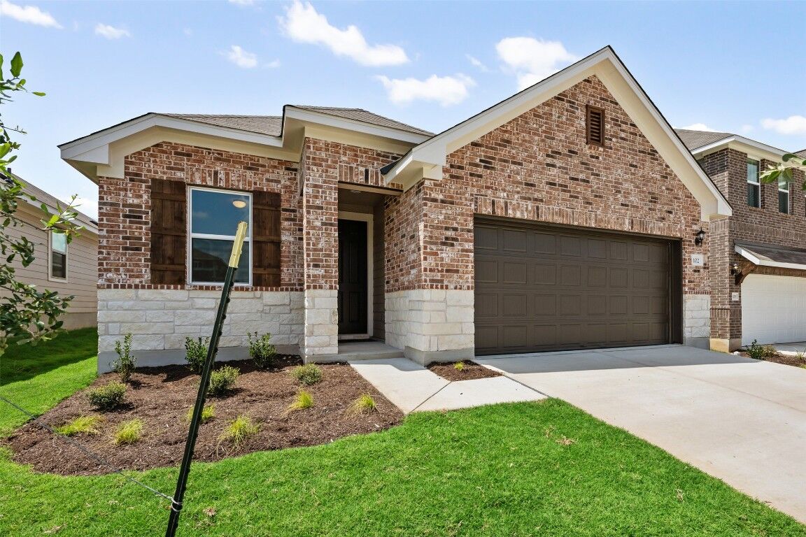 Property Photo:  102 Brislecone Pass  TX 78634 