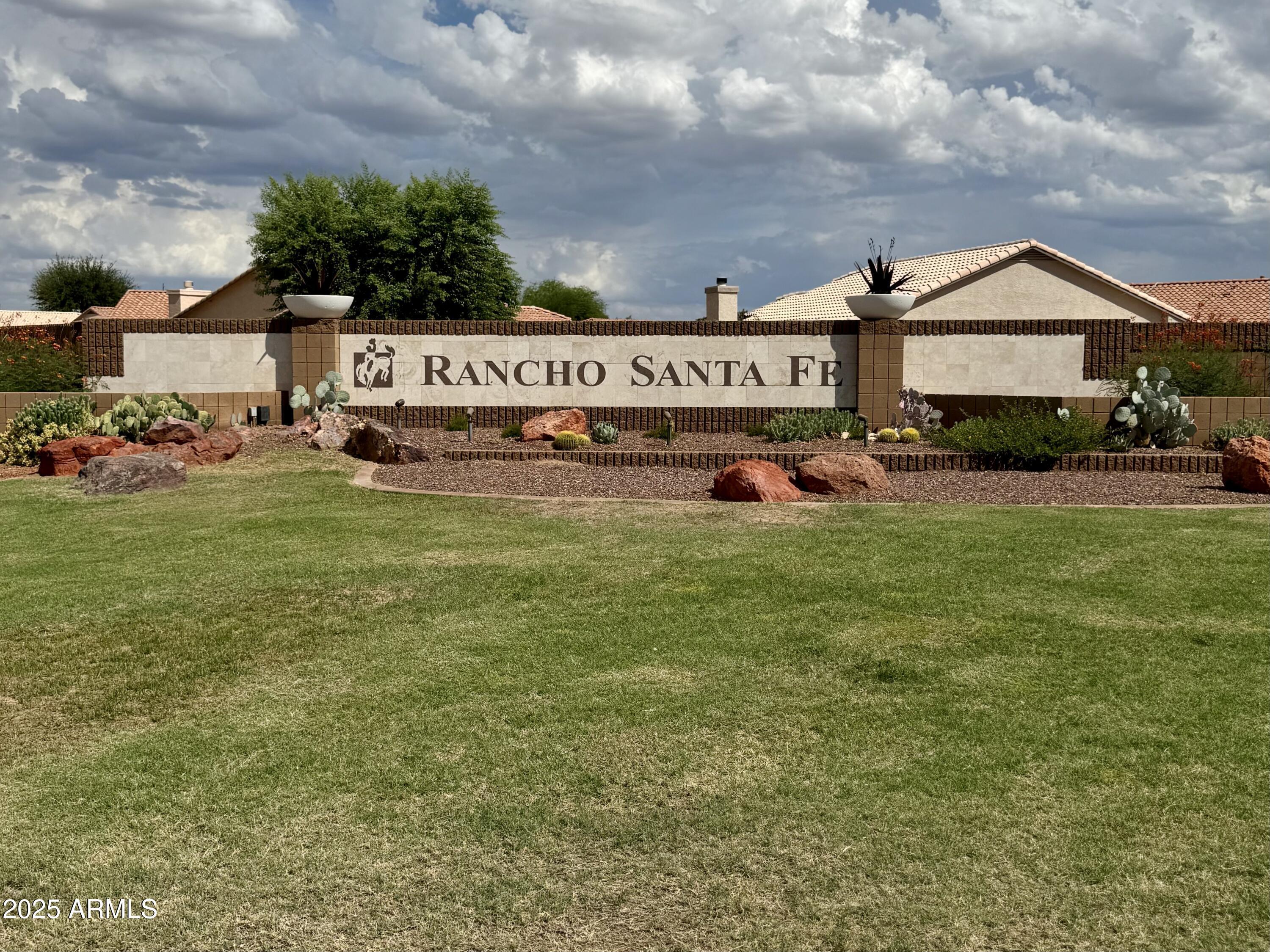 Property Photo: 12429 W Roanoke Avenue AZ 85392