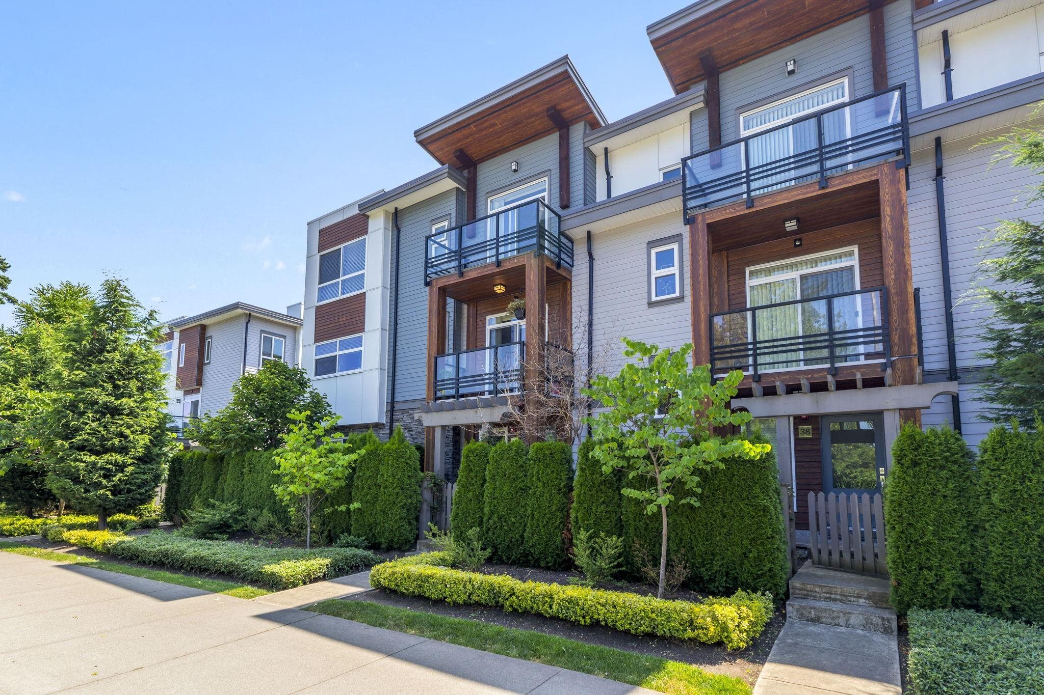 7947 209 Street 37  Langley BC V2Y 0Y6 photo