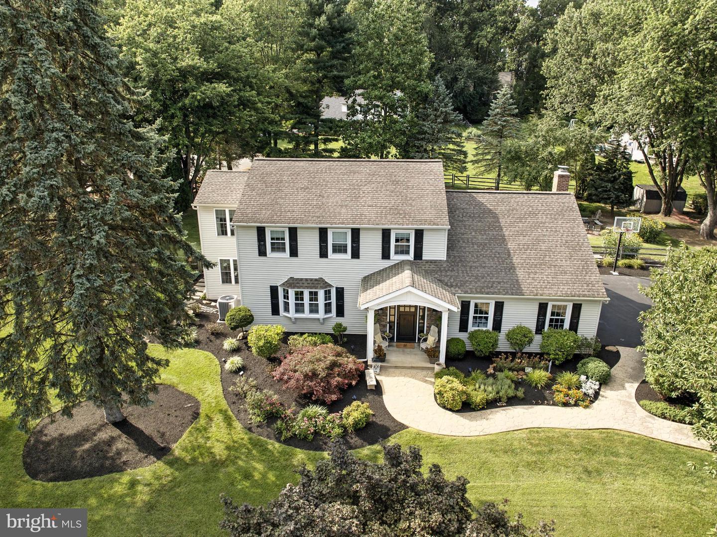 Property Photo: 4 Robin Road PA 19341
