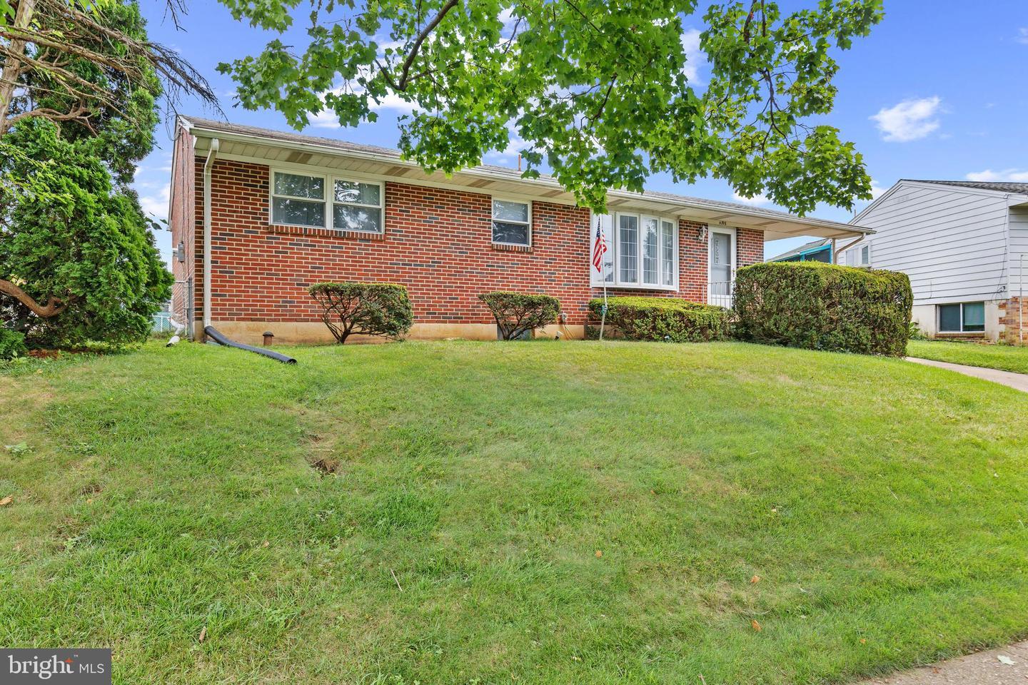 Property Photo:  4708 Courtland Street  PA 17011 