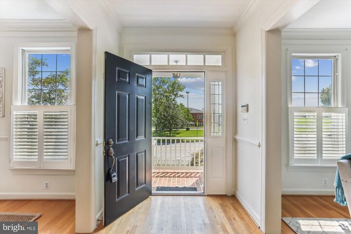 Property Photo: 403 Kent Oaks Way MD 20878