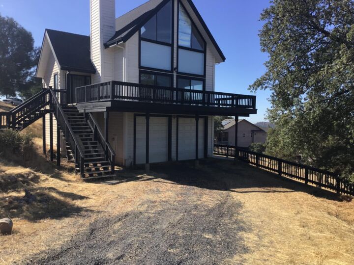 Property Photo: 2464 Charmstone Way CA 95228