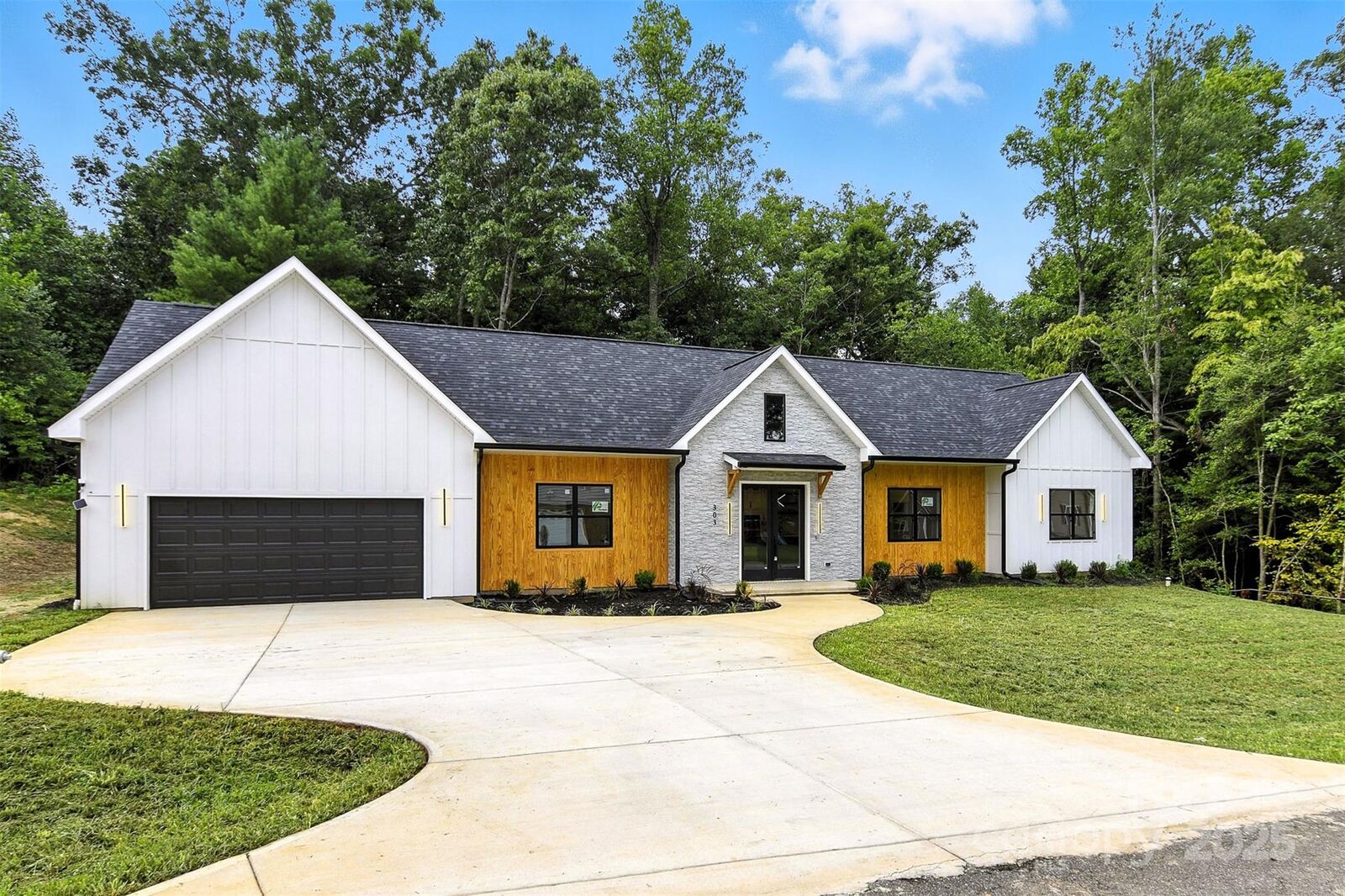 Property Photo: 303 Wittenburg Springs Drive 53 NC 28681