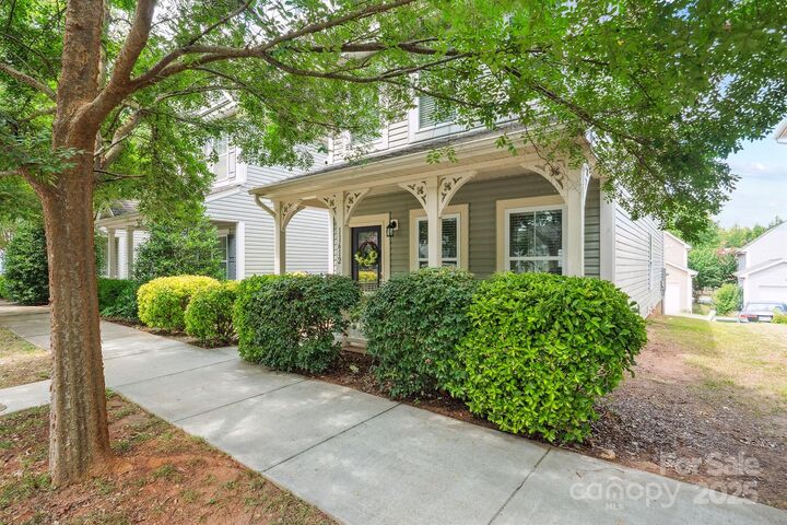 Property Photo: 11612 Galashiels Drive NC 28078