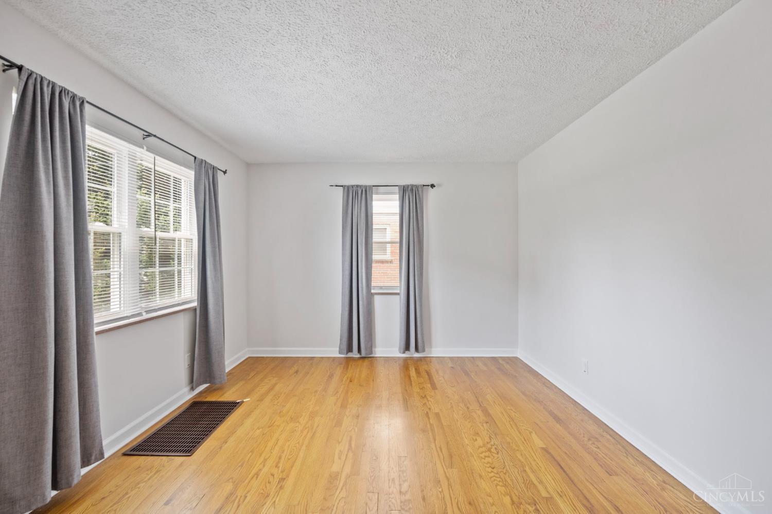 Property Photo: 1142 Nancy Lee Lane OH 45238