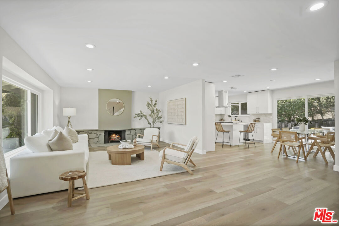 Property Photo:  19009 Celtic St  CA 91326 