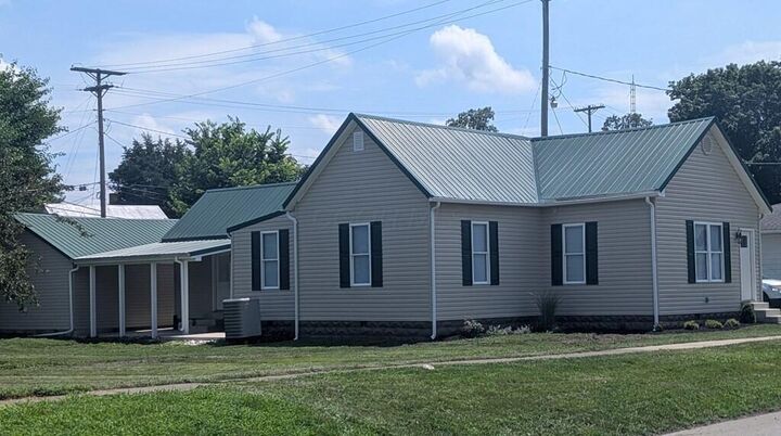 Property Photo:  115 2nd Street  OH 45628 
