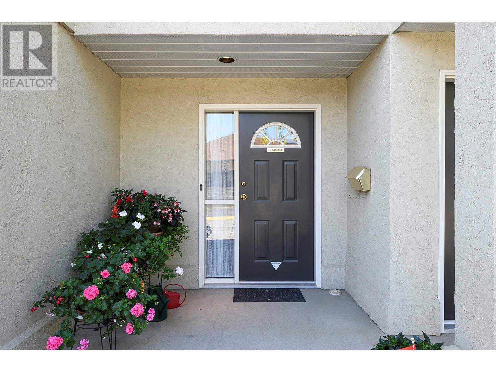 1580 Springhill Drive 18  Kamloops BC V2E 2H1 photo