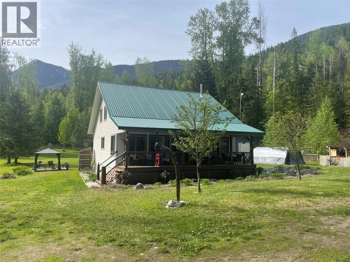 Property Photo: 153 Wildwood Road BC V0G 1R1