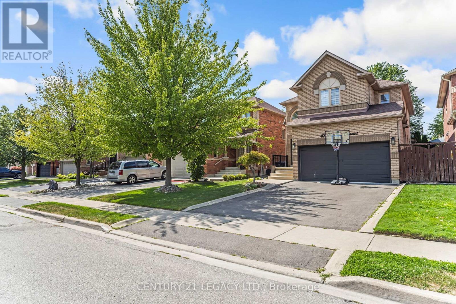 Property Photo: 47 National Crescent ON L7A 1J2