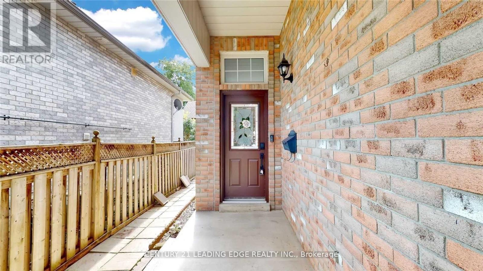 Property Photo: 507 Dunlop Street ON L1N 1V3