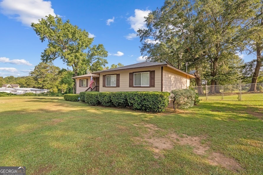 Property Photo: 75 Eldred Street AL 36266