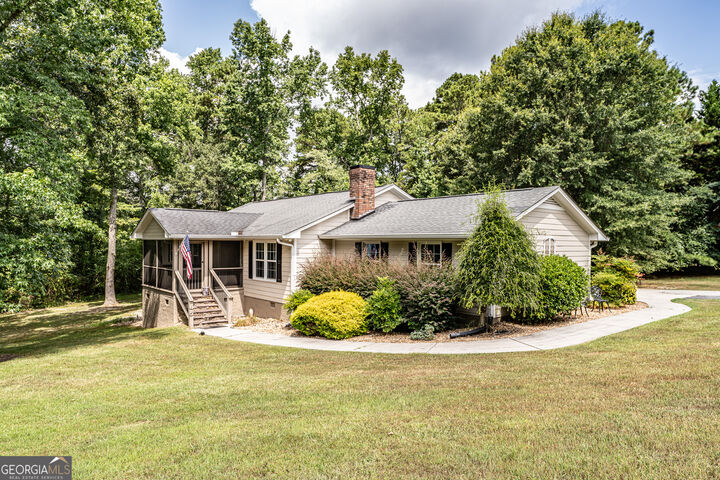 Property Photo: 45 Wildflower Road NE GA 30161