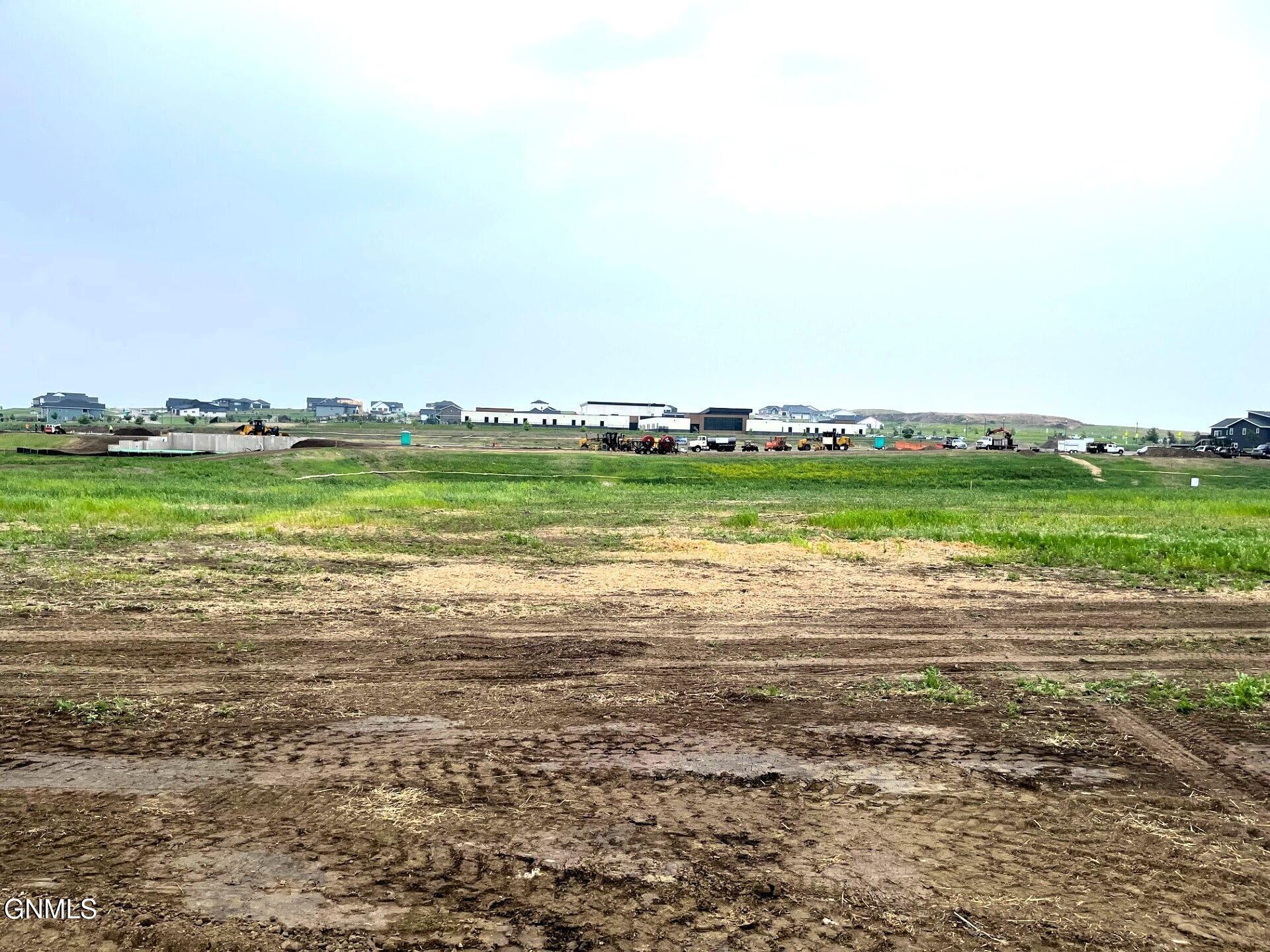 Property Photo:  4222 Ruminant Circle  ND 58503 
