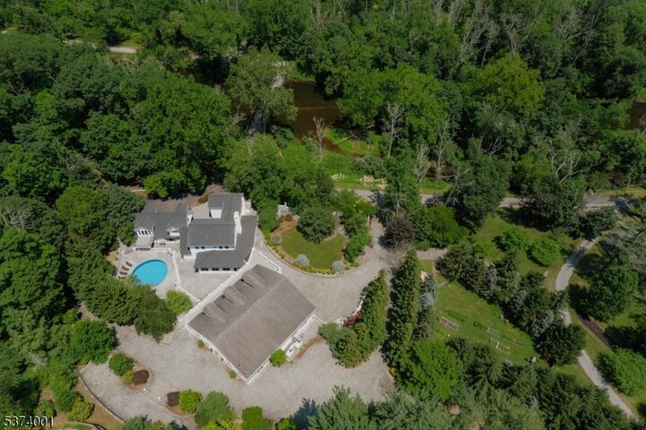 Property Photo: 154 River Rd NJ 08801