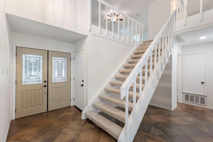 Property Photo: 10 Glorybower Court TX 77380