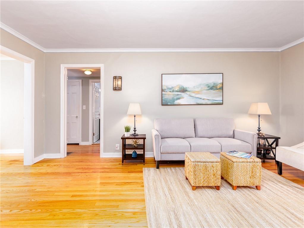 Property Photo:  14 E 50th Street 1  MO 64112 