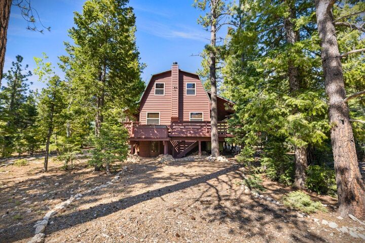 Property Photo: 95 E Rim Rd Rd UT 84762