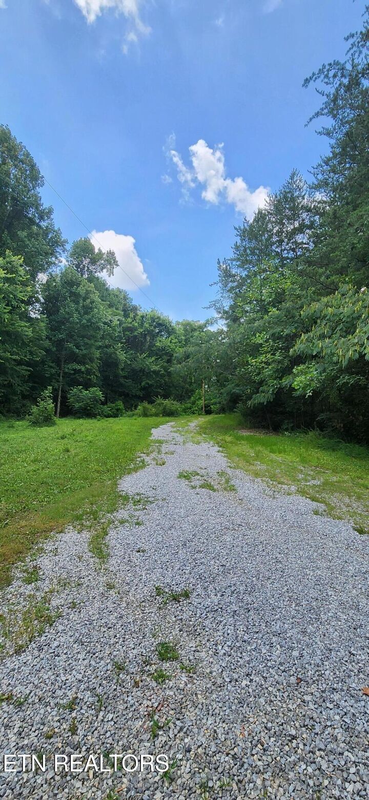Property Photo:  1006 Newcomb Lane  TN 37932 