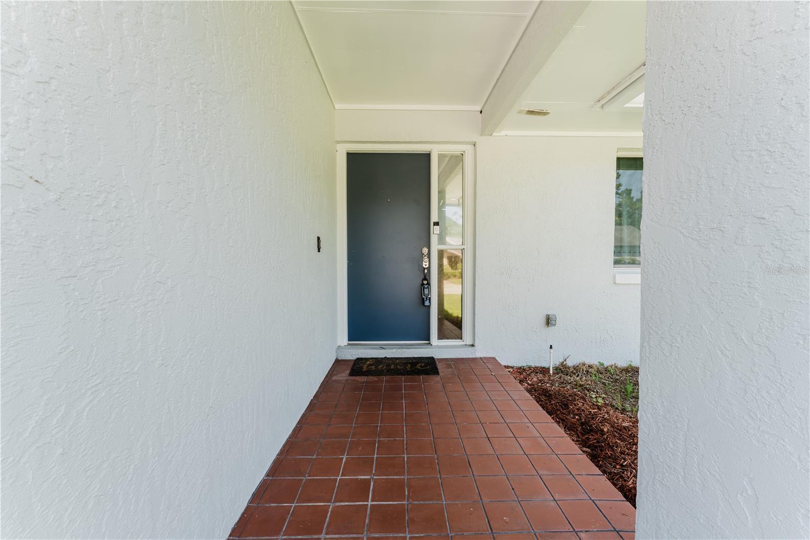 Property Photo: 225 Twelve League Circle FL 32707