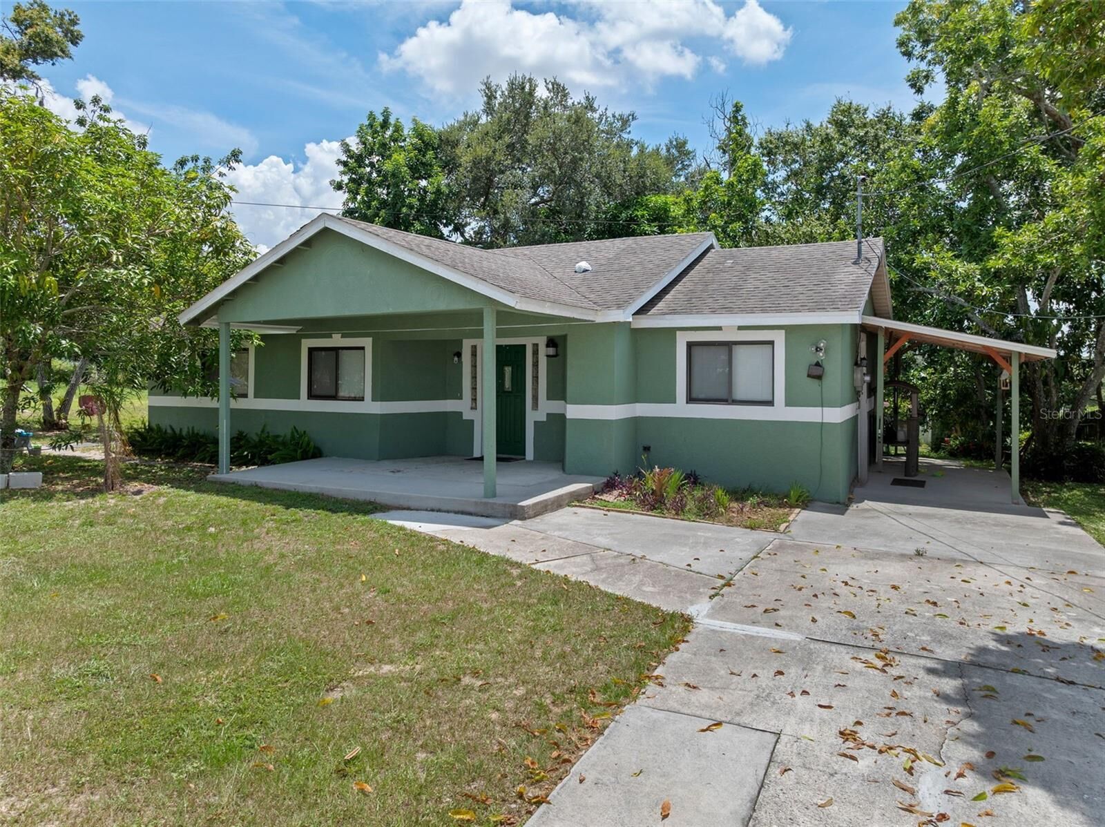 Property Photo:  304 Shepard  FL 33838 