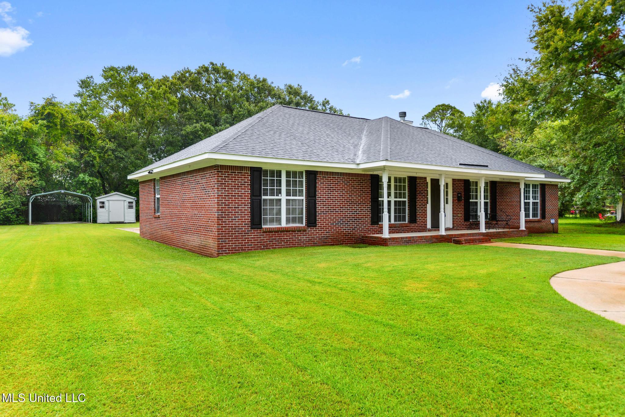 Property Photo: 1006 Belair Street MS 39567