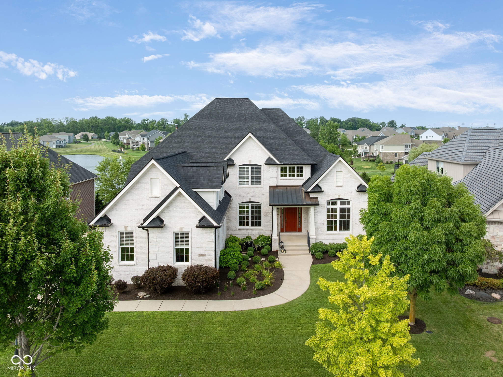 5044 Sweetwater Drive  Noblesville IN 46062 photo