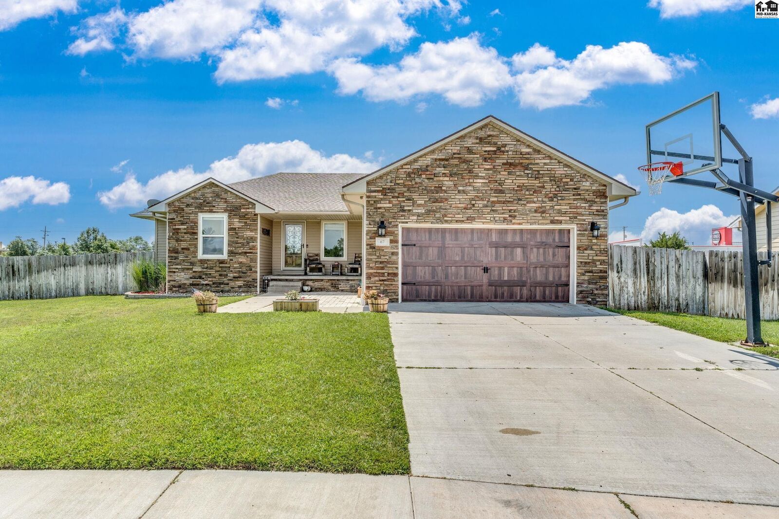 Property Photo:  67 Monarch Ln  KS 67502