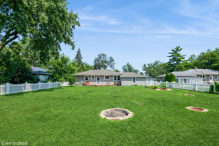 Property Photo:  223 55th Street  IL 60515 