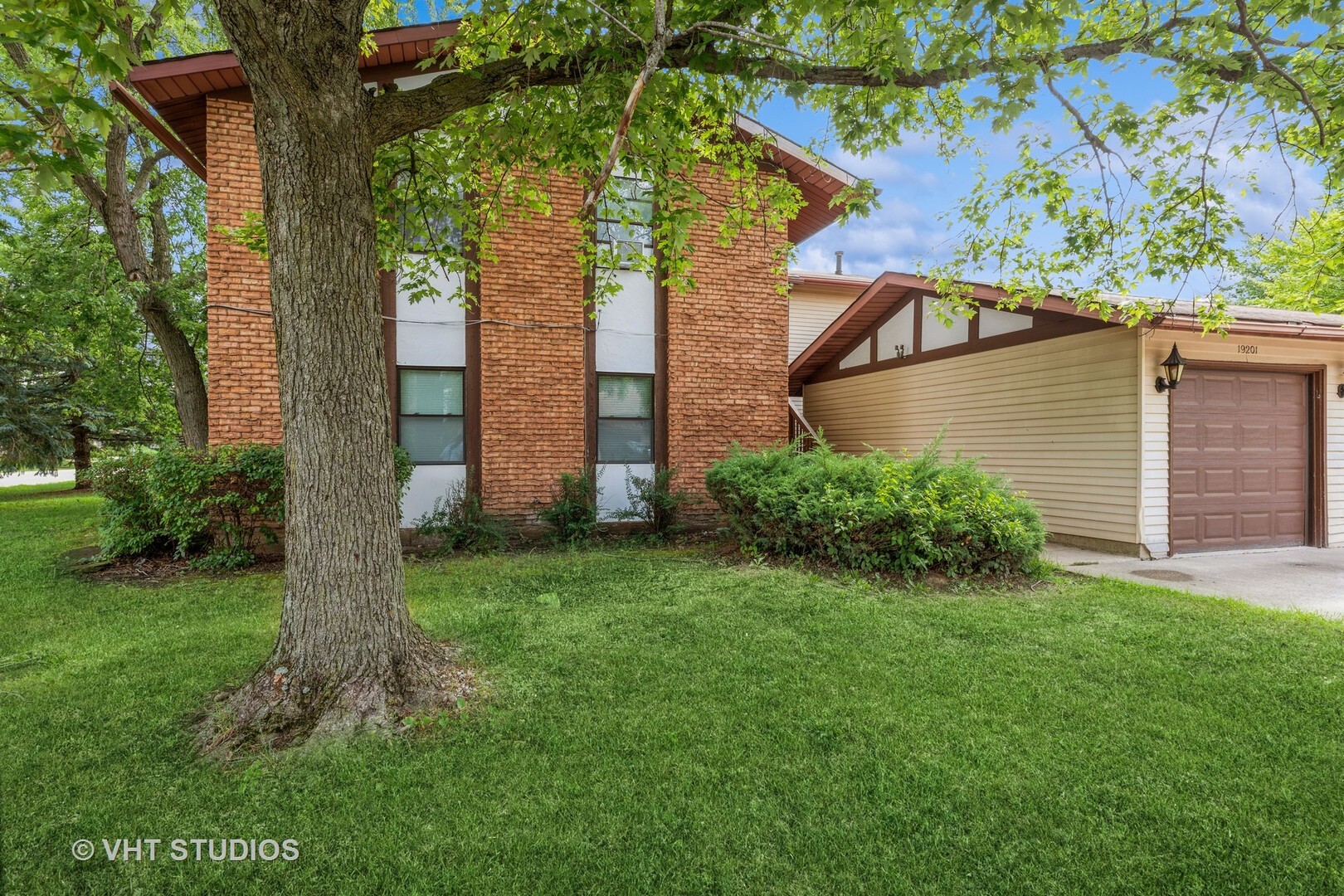 Property Photo:
