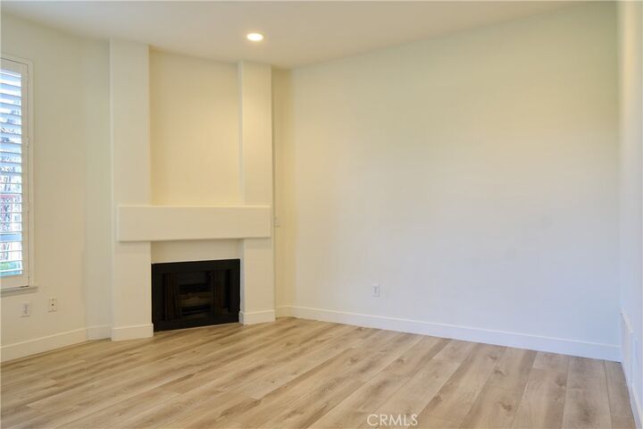 Property Photo: 90 Costero Aisle CA 92614