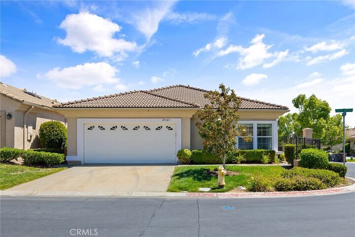 Property Photo:  24165 Calle Artino  CA 92562 
