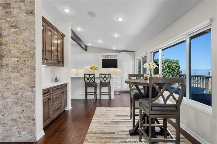 Property Photo:  92 Cottonwood Circle  CA 90274 