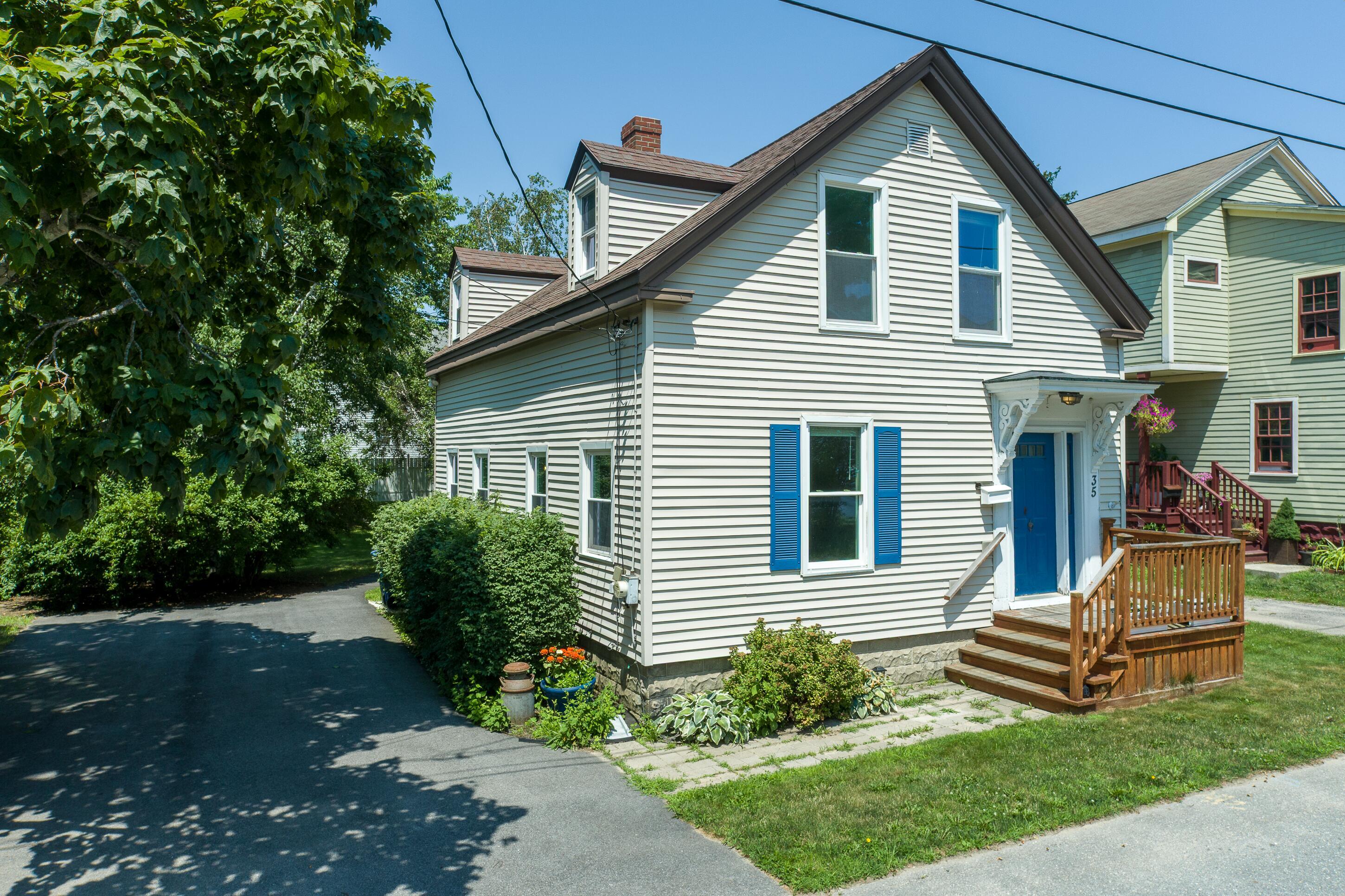 Property Photo:  35 Jefferson Street  ME 04106 
