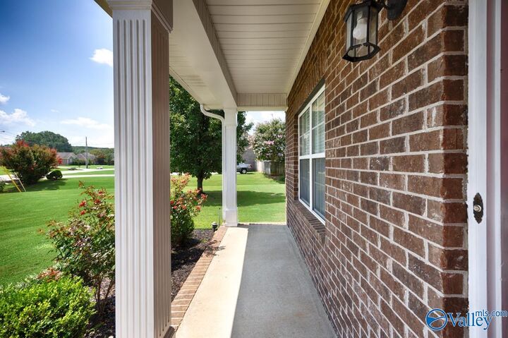 314 Ravens Crest Drive  New Market AL 35761 photo
