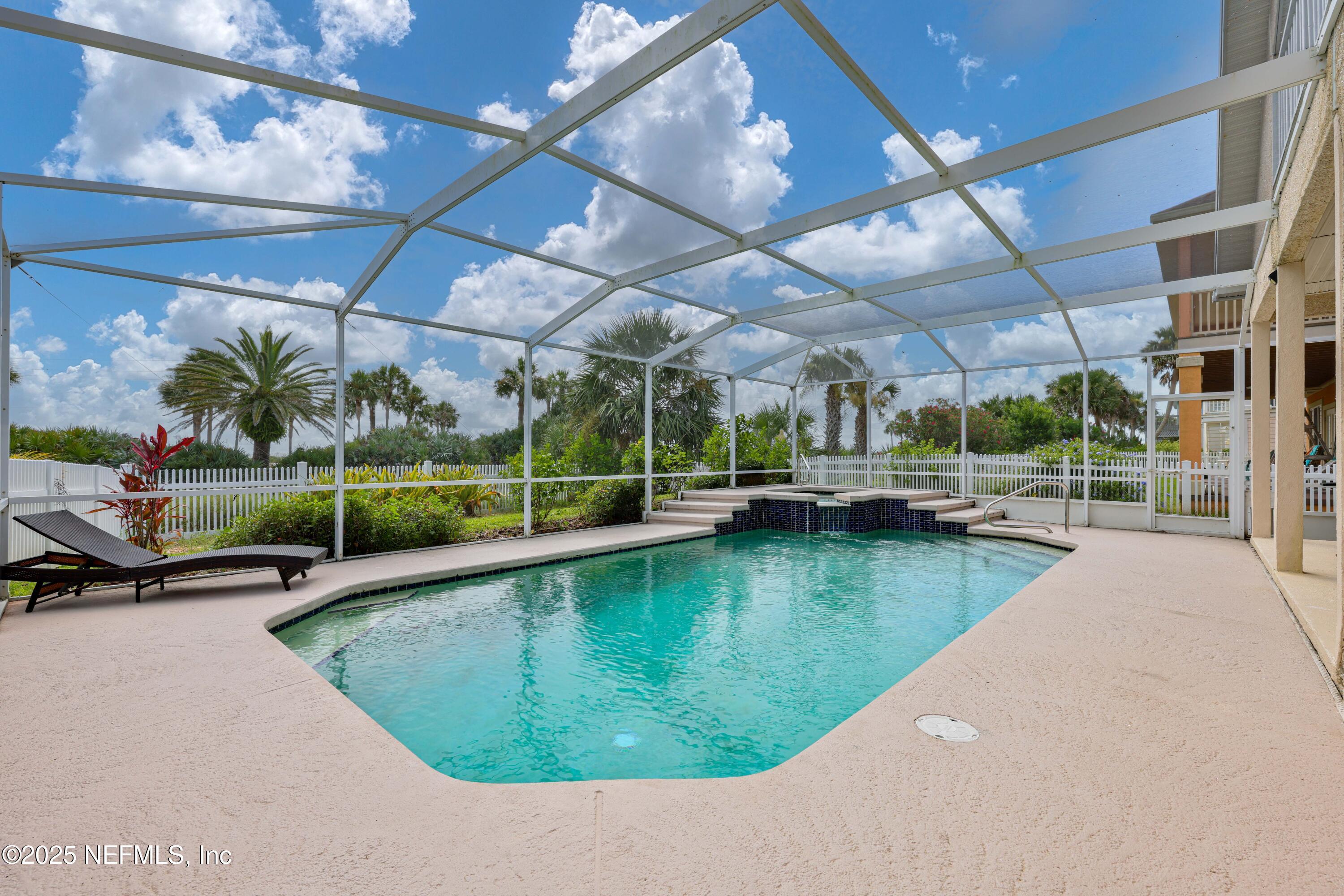 Property Photo: 9224 July Lane FL 32080