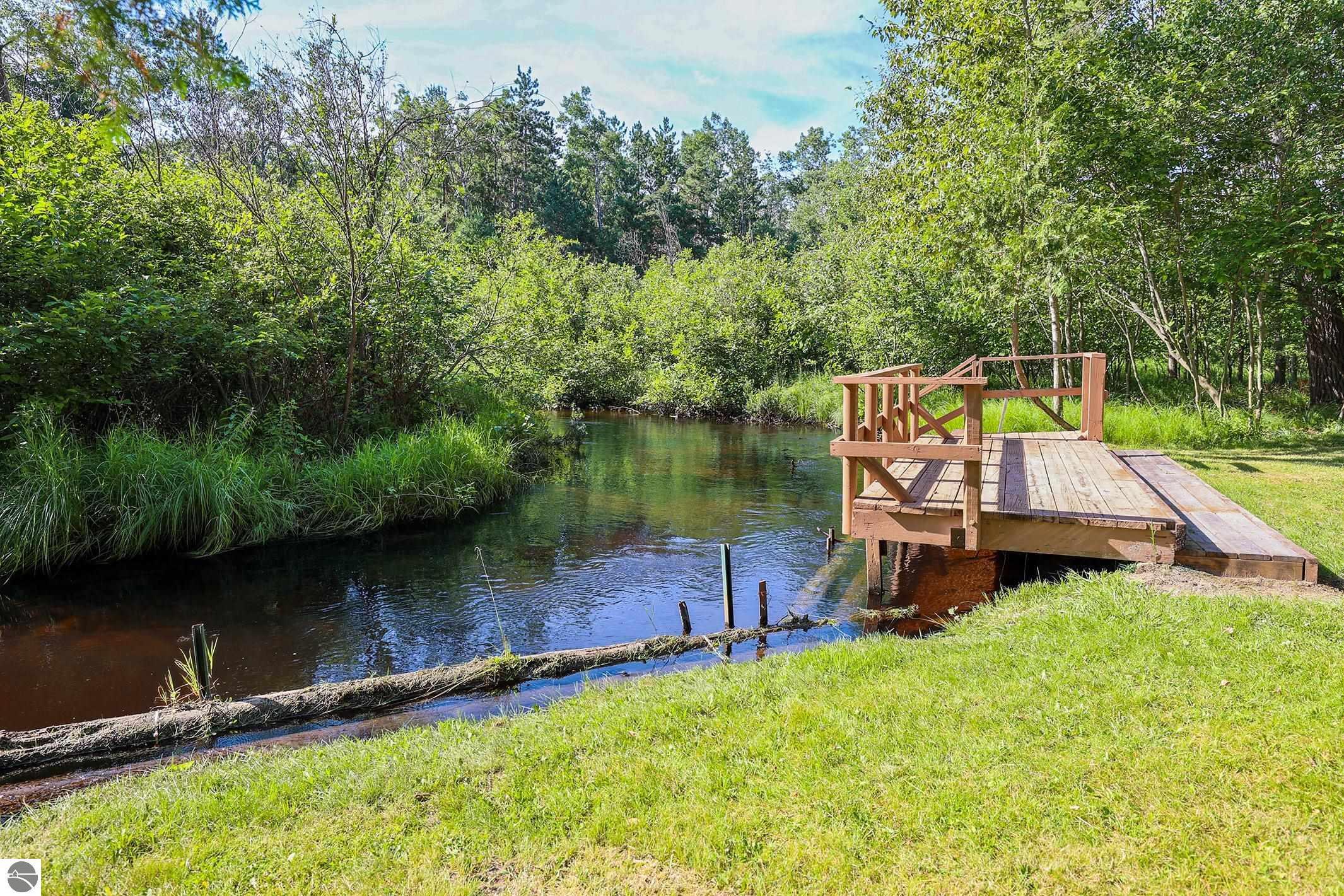 Property Photo:  2706 Newatch Avenue  MI 49738 