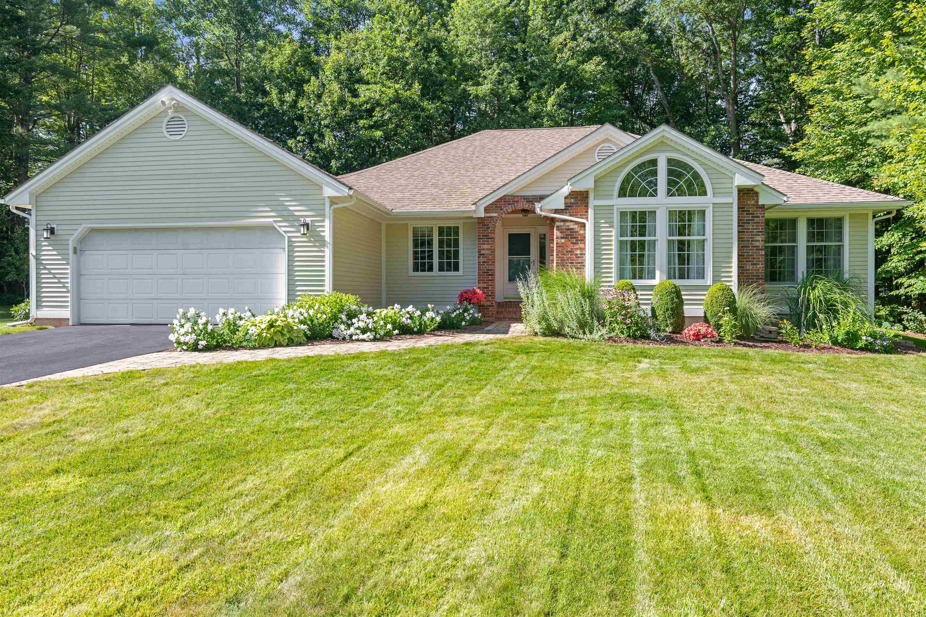 18 Lang Drive  Essex Junction VT 05451 photo